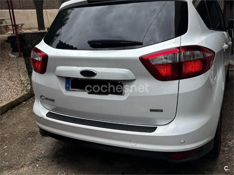 Usado Ford C-MAX Trend 125 CV (91 kW) 2015 Blanco Monovolumen