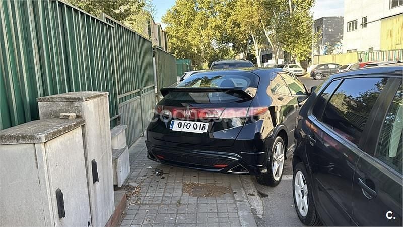 Negro Usado 2009 Honda Civic Type S Berlina | 5500 € (Buen precio) - Imagen 1/4