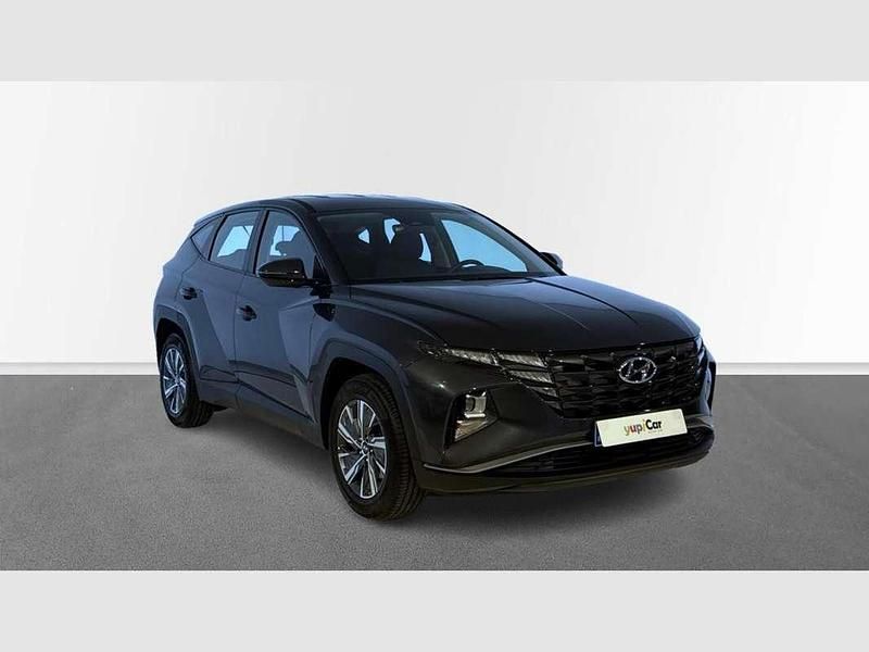 Negro Usado 2024 Hyundai Tucson SUV | 24.900 € (Precio justo) - Imagen 1/4