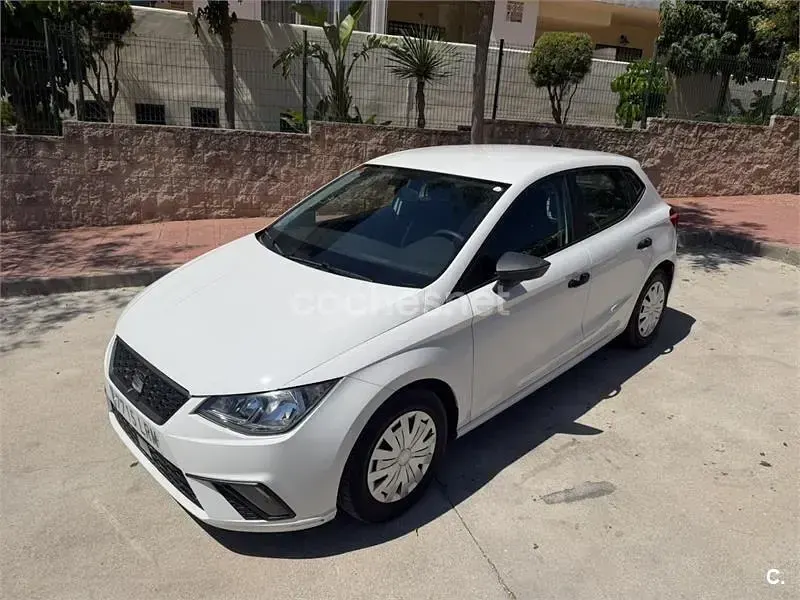 Usado Seat Ibiza Business 90 CV (66 kW) 2021 Blanco Utilitario