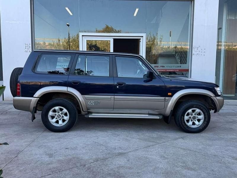 Azul Usado 1999 Nissan Patrol SE SUV | 19.999 € (Precio justo) - Imagen 1/4