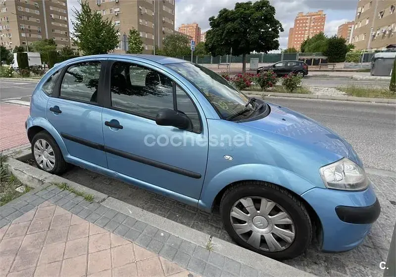 Usado Citroën C3 Exclusive 92 HP (67 kW) 2009 Azul Sedan