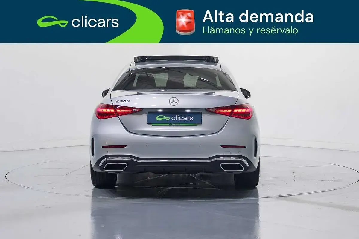 Usado Mercedes C300 258 CV (189 kW) 2024 Gris Berlina