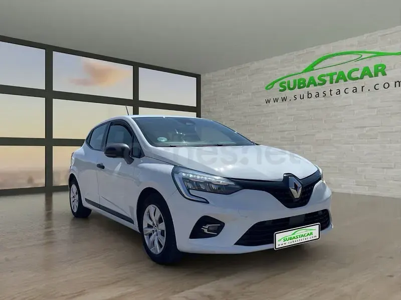 Usado Renault Clio V Business 100 CV (73 kW) 2021 Blanco Berlina