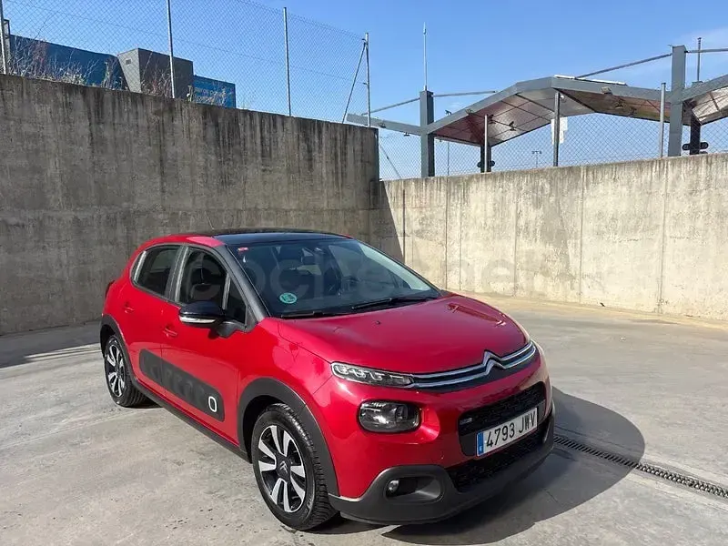 Usado Citroën C3 PureTech 82 CV (60 kW) 2017 Rojo Berlina