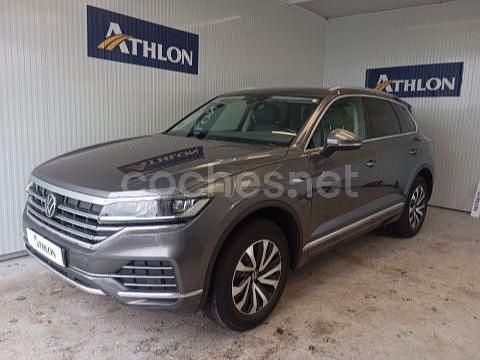 Gris / plata Usado 2021 VW Touareg Elegance SUV | 40.495 € (Buen precio) - Imagen 1/4