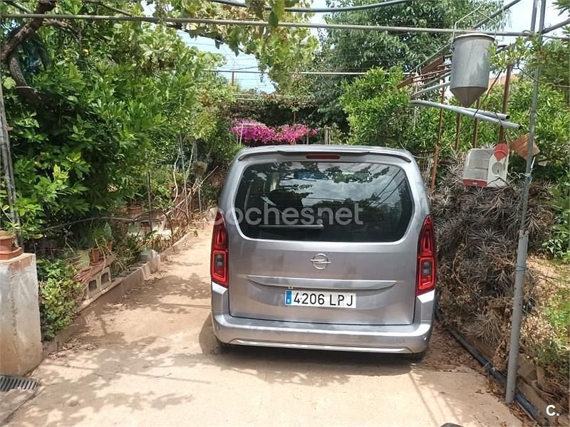 Usado Opel Combo Life Edition 102 CV (75 kW) 2021 Gris / plata Monovolumen