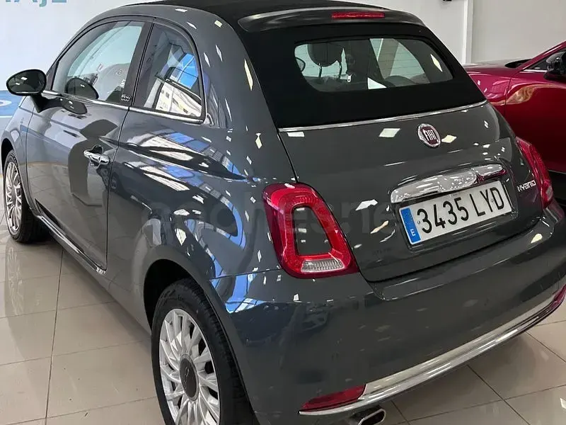 Usado Fiat 500 Dolcevita 70 CV (51 kW) 2022 Gris / plata Berlina