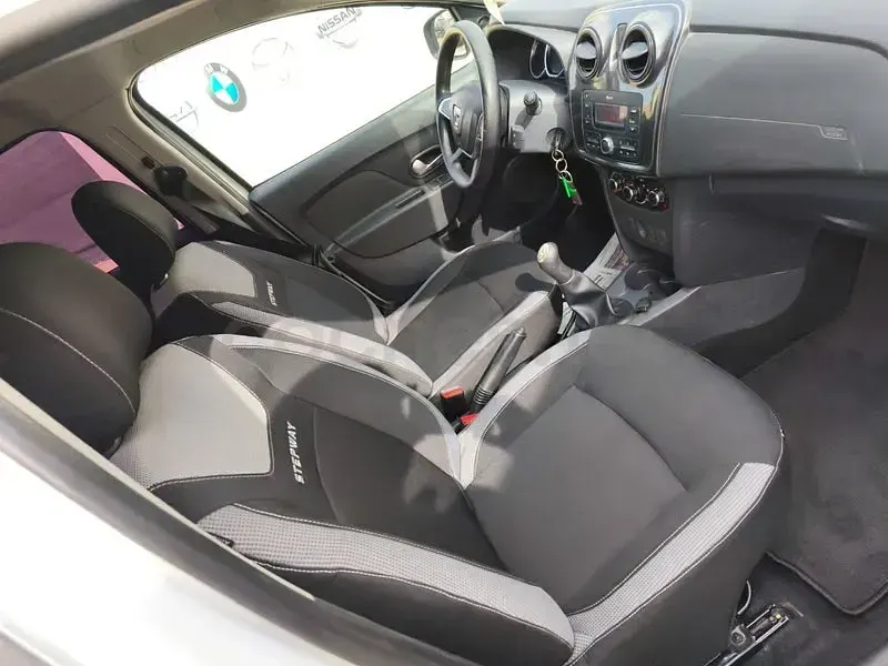 Usado Dacia Sandero Stepway Ambiance 90 CV (66 kW) 2018 Blanco Berlina