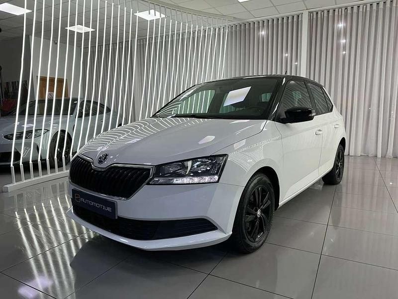 Usado Skoda Fabia Ambition 110 CV (80 kW) 2022 Blanco Utilitario