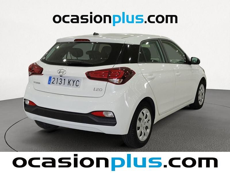 Usado Hyundai i20 75 CV (55 kW) 2019 Blanco Utilitario