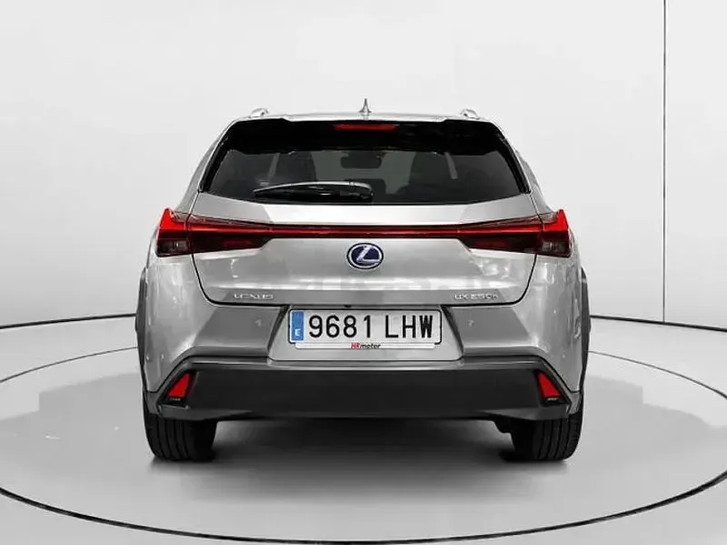 Usado Lexus UX Executive Line 184 CV (135 kW) 2020 Blanco SUV