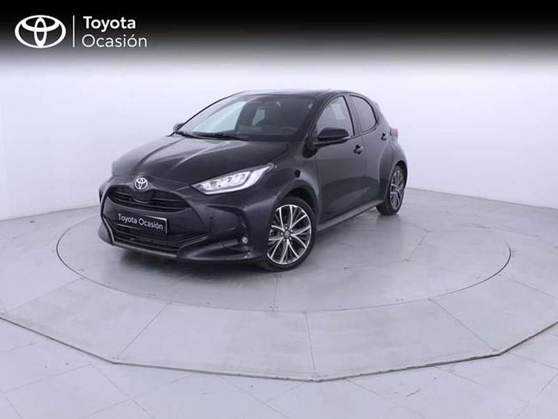 Usado Toyota Yaris Hybrid Style 116 CV (85 kW) 2025 Negro Utilitario