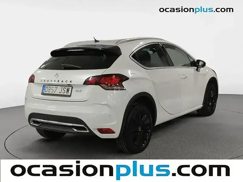 Usado DS Automobiles DS4 Crossback Style 120 CV (88 kW) 2016 Blanco SUV