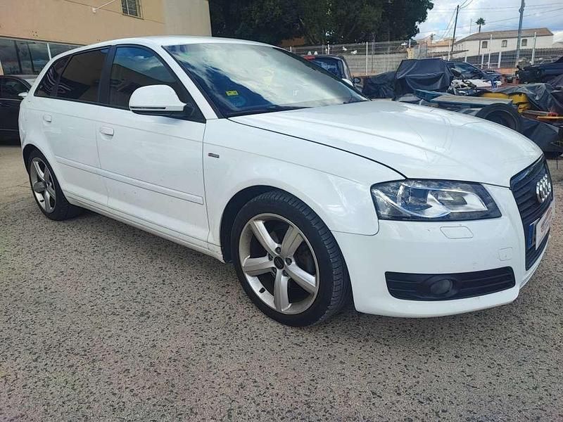 Usado Audi A3 S-Line 160 CV (117 kW) 2009 Blanco Berlina