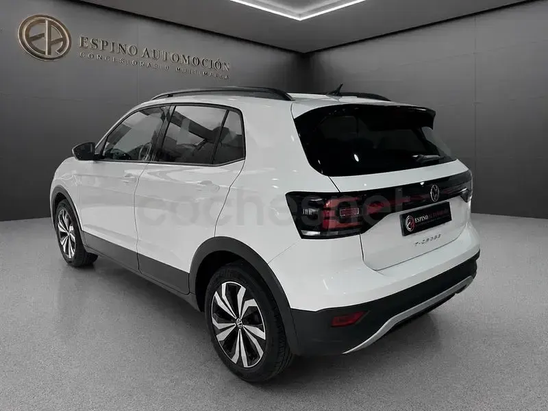 Usado VW T-Cross Advance 95 CV (69 kW) 2023 Blanco SUV