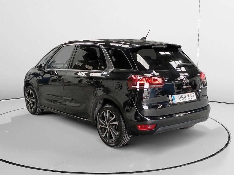 Usado Citroën C4 Shine 130 CV (95 kW) 2019 Negro