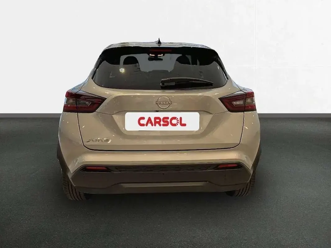 Usado Nissan Juke N-Connecta 114 CV (83 kW) 2025 Gris SUV