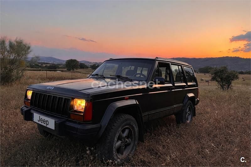 Usado Jeep Grand Cherokee Laredo 115 CV (84 kW) 1996 Verde SUV