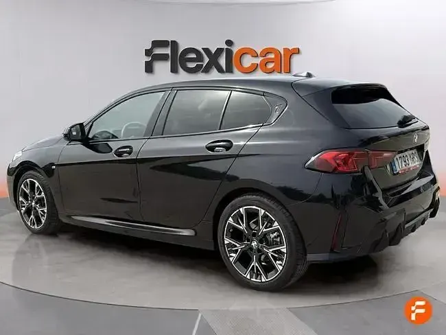 Usado BMW 120 163 CV (119 kW) 2025 Negro Utilitario