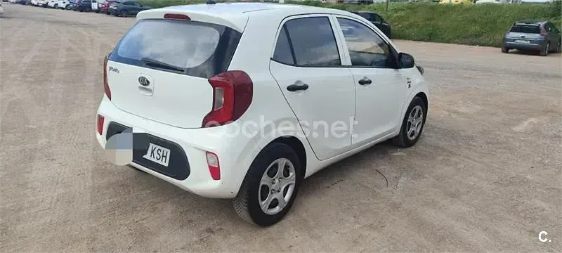 Usado Kia Picanto 67 CV (49 kW) 2018 Blanco Utilitario