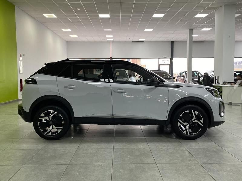 Usado Peugeot 2008 Allure 145 CV (106 kW) 2025 Blanco SUV