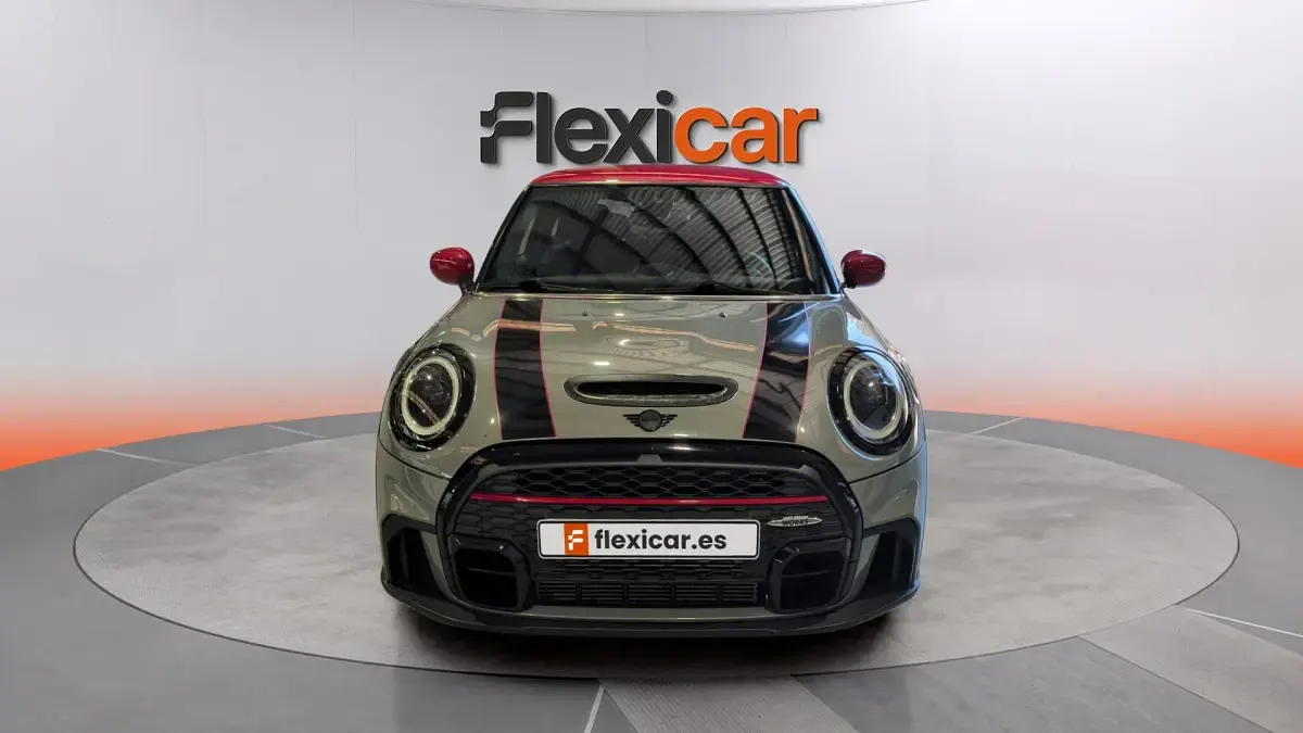 Usado Mini John Cooper Works 231 CV (169 kW) 2022 Gris Utilitario