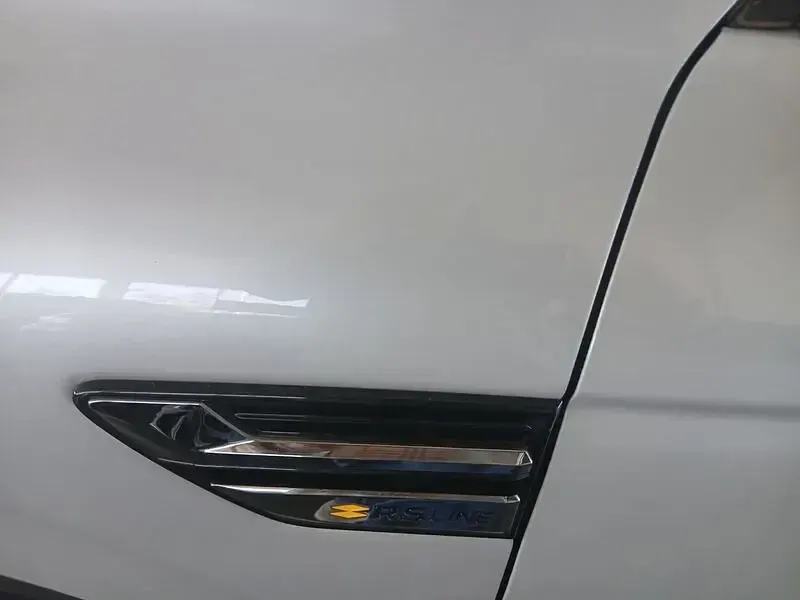 Usado Renault Arkana R.S. 145 CV (106 kW) 2021 Blanco SUV