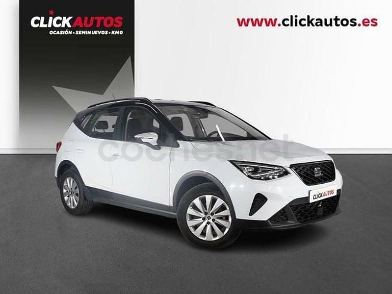 Usado Seat Arona Style 110 CV (80 kW) 2022 Blanco SUV