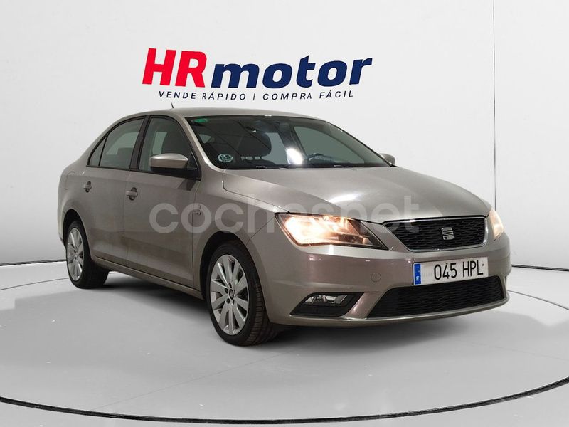 Gris / plata Usado 2013 Seat Toledo Style Berlina | 7890 € (Precio justo) - Imagen 1/4