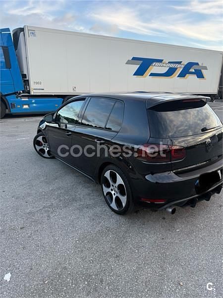 Usado VW Golf VII GTI 210 CV (154 kW) 2012 Negro Berlina