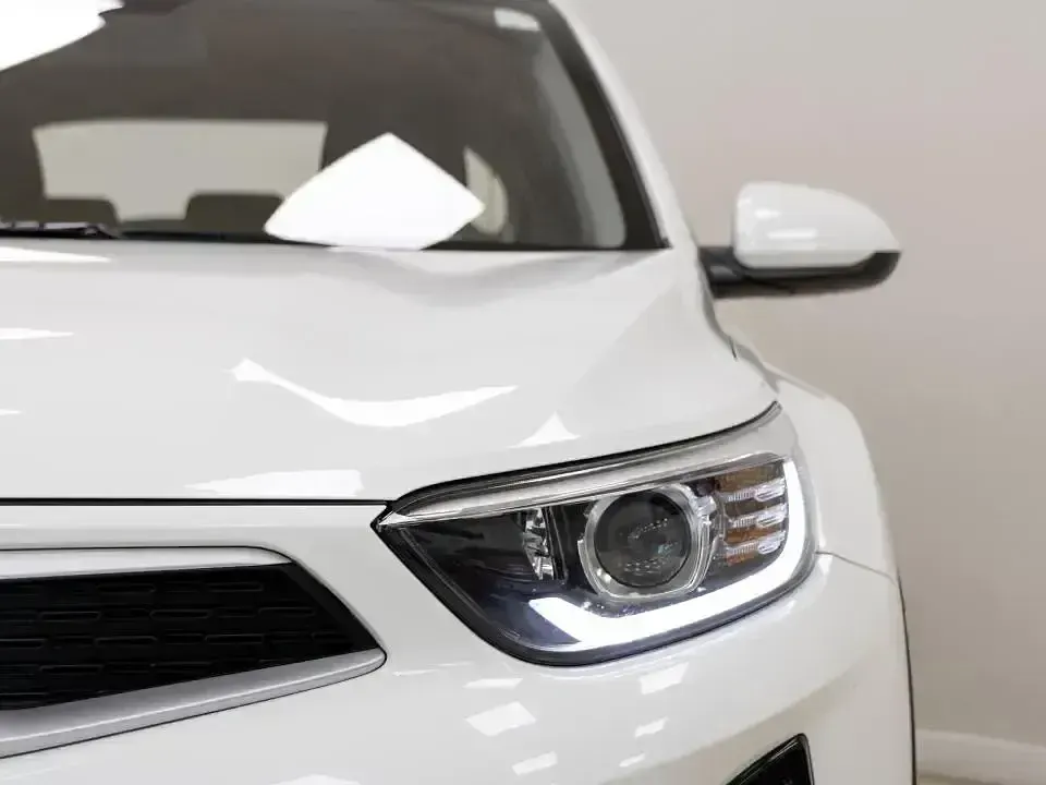 Usado Kia Stonic 100 CV (73 kW) 2021 Otro SUV