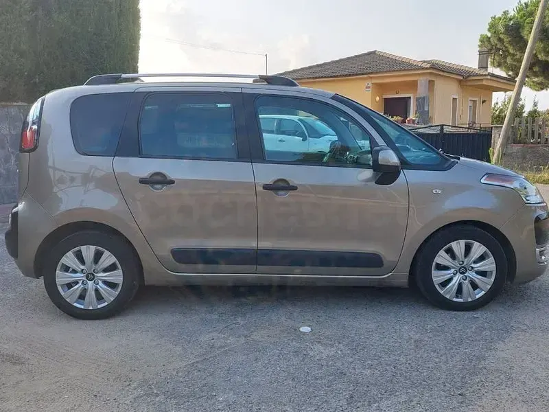 Usado Citroën C3 Picasso Exclusive 112 CV (82 kW) 2011 Beige Monovolumen
