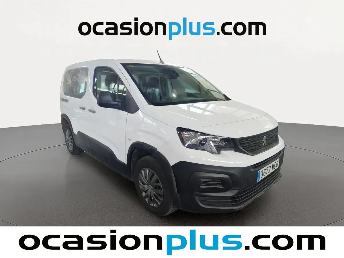 Usado Peugeot Rifter Active 102 CV (75 kW) 2022 Blanco Monovolumen
