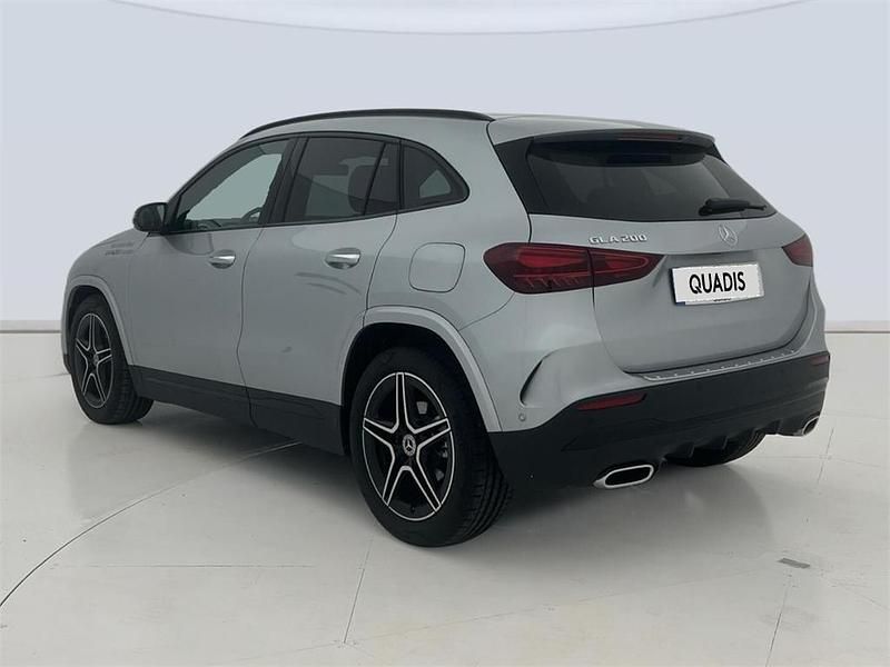 Nuevo Mercedes GLA200 163 CV (119 kW) 2025 Plata hightec SUV