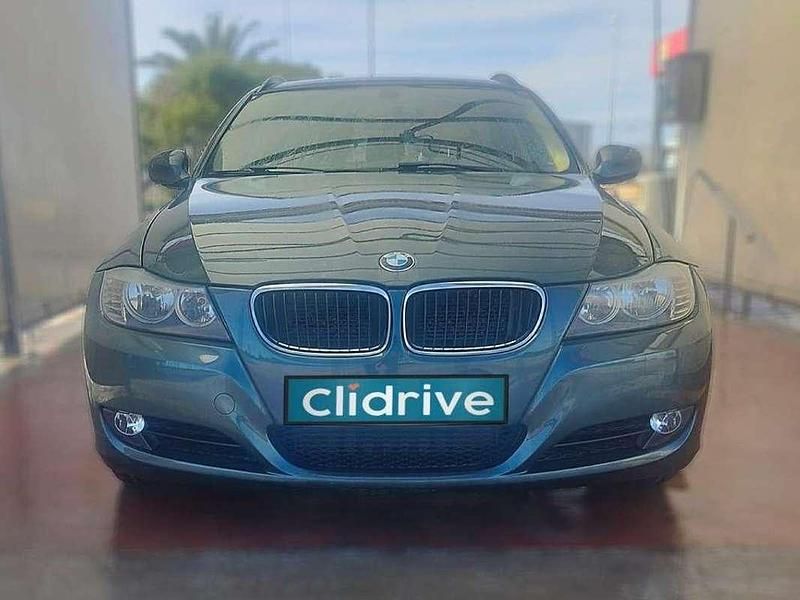 Usado BMW 318 143 CV (105 kW) 2011 Verde Familiar