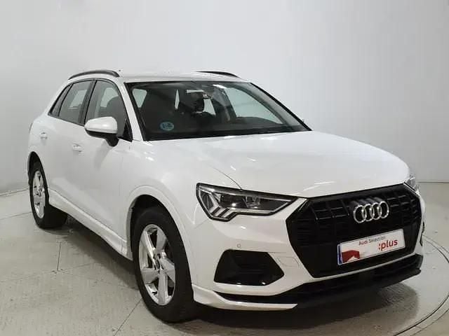 Usado Audi Q3 Advanced Plus 150 HP (110 kW) 2025 Branco SUV
