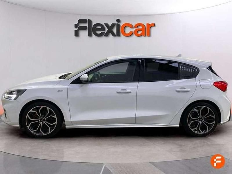 Usado Ford Focus ST-Line 125 CV (91 kW) 2020 Blanco Utilitario