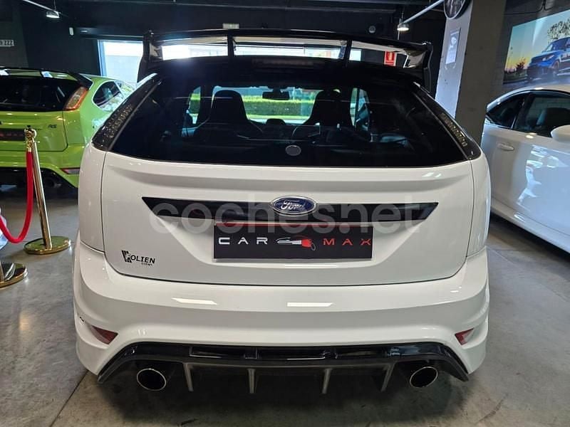 Usado Ford Focus RS 305 CV (224 kW) 2010 Blanco Berlina