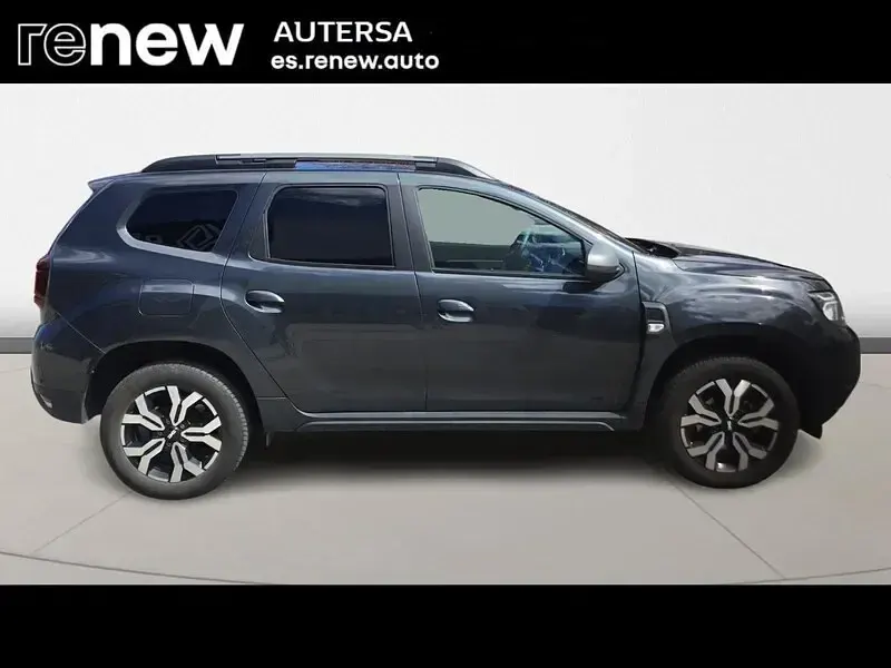 Käytetty Dacia Duster Journey 131 HP (96 kW) 2023 Harmaa Katumaasturi