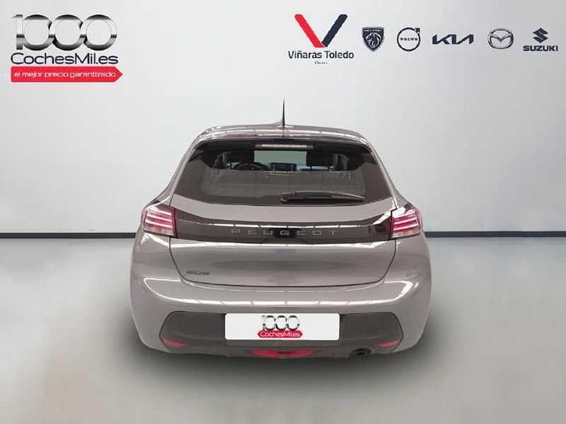 Usado Peugeot 208 Active 100 CV (73 kW) 2024 Gris Utilitario