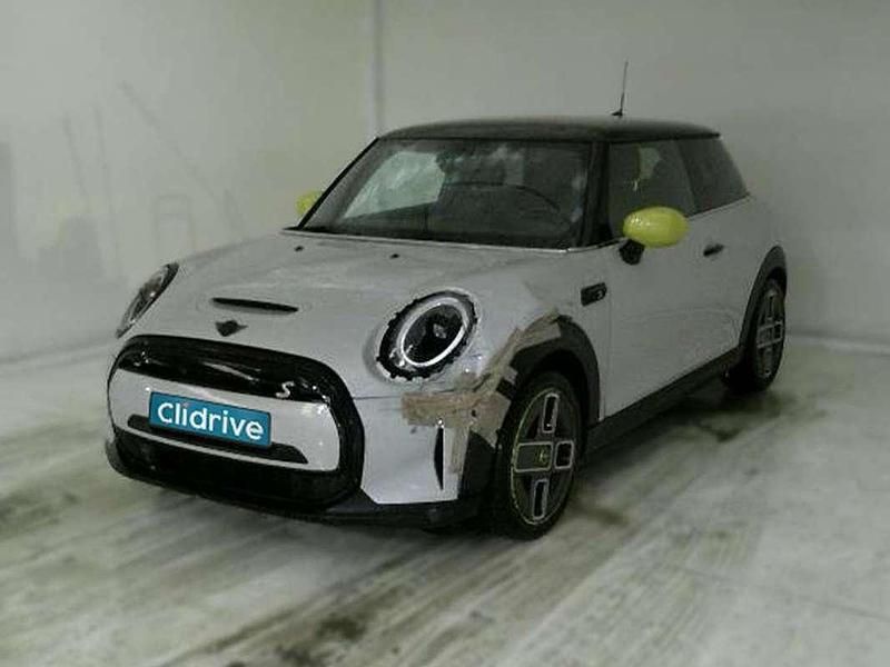 Usado Mini Cooper SE 135 kW (184 CV) 2021 Gris Utilitario