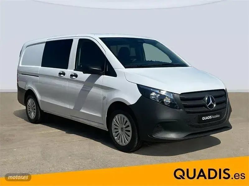 Usado Mercedes Vito 136 CV (100 kW) 2025 Blanco Van