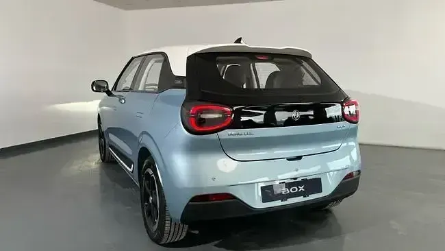 Nuevo DongFeng Box 69 kW (95 CV) 2026 Azul Utilitario