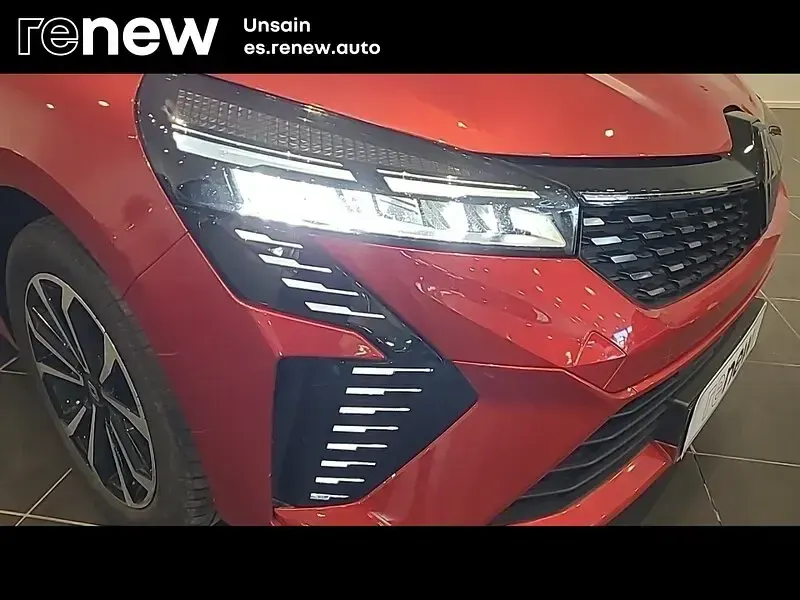 Usado Renault Clio V Techno 140 CV (102 kW) 2024 Rojo Berlina