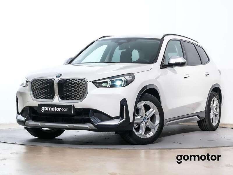 Usado 2024 BMW iX1 Shadowline SUV | 41.690 € (Super precio) - Imagen 1/4