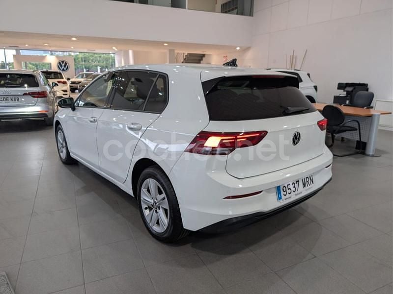Usado VW Golf VIII Life 110 HP (80 kW) 2024 Branco Sedan