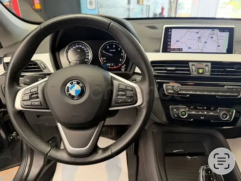 Usado BMW X1 150 CV (110 kW) 2022 Gris / plata SUV