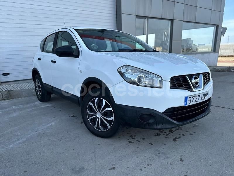 Usado Nissan Qashqai Acenta 110 CV (80 kW) 2012 Blanco SUV