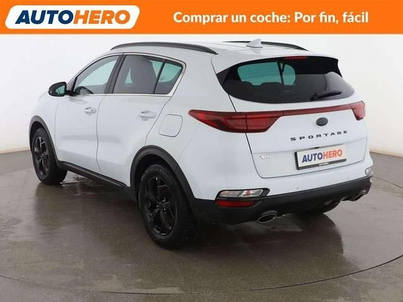 Usado Kia Sportage 136 CV (100 kW) 2021 Blanco SUV